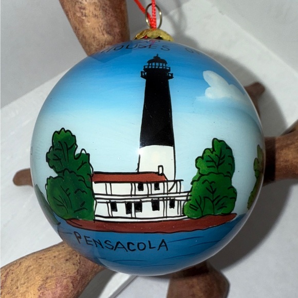 Beachcombers Reverse Hand Painted Glass fFlorida Lighthouse Christmas Ornament - Picture 7 of 12